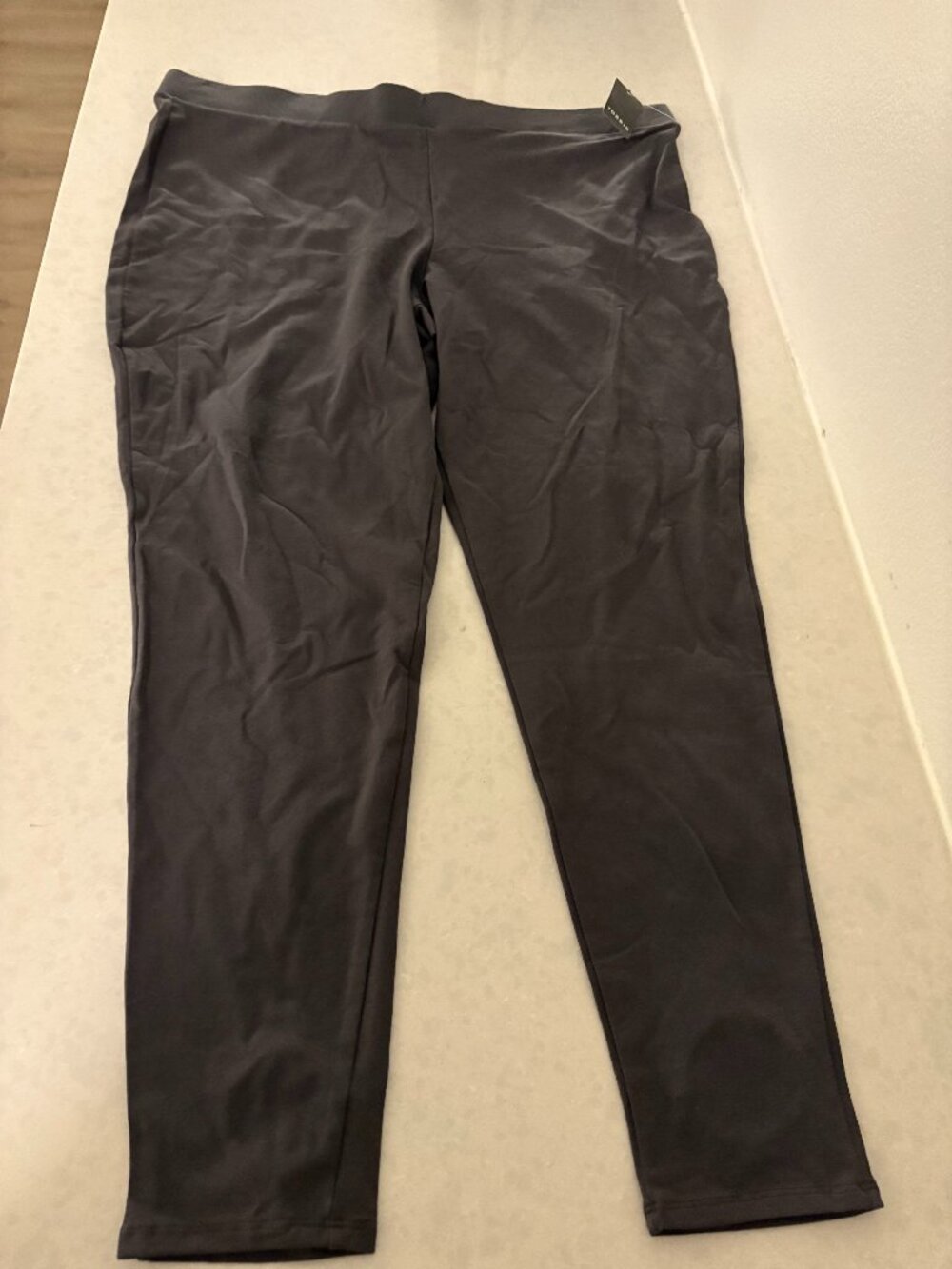 Torrid Leggings Size 4 4X Deepest Grey Stirup NWT NEW Cotton Spandex Neutral